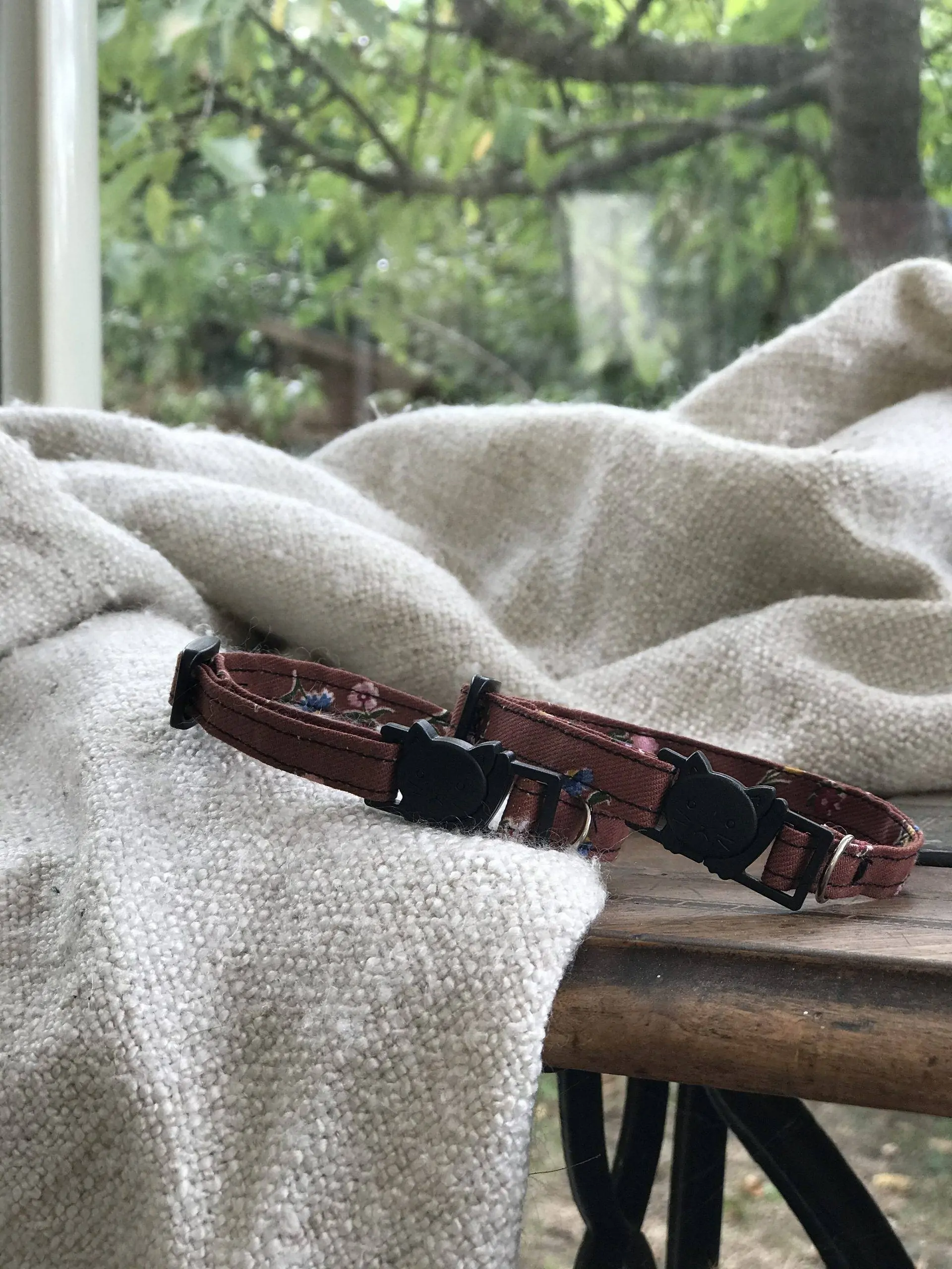 Collier chat – TerracoChat